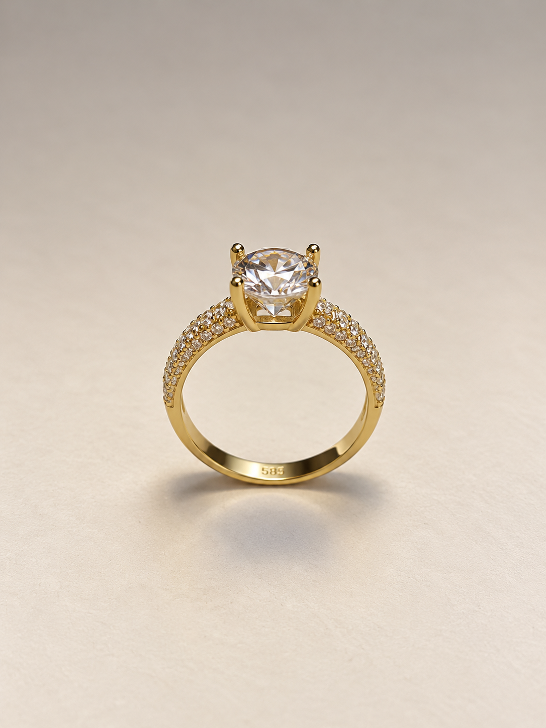 Solitärring aus 14 Karat Gold mit Zirkonia – 3,0 g – Ringgröße 57